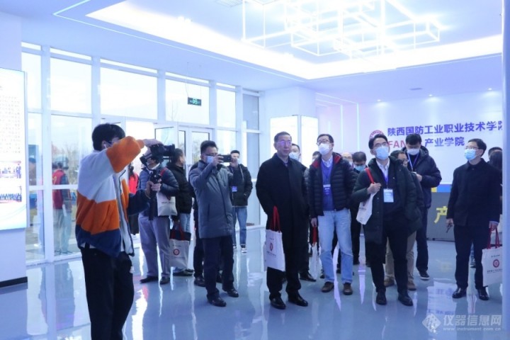 1639288018217276.jpg 2853c762-74e6-4836-994f-14ab9fa6912e.jpg