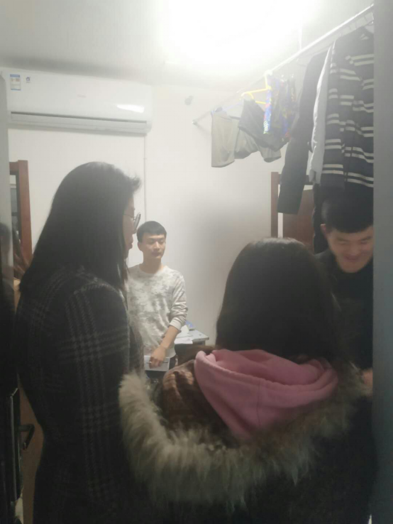 1551768666531720.png 王芳书记,臧362.png